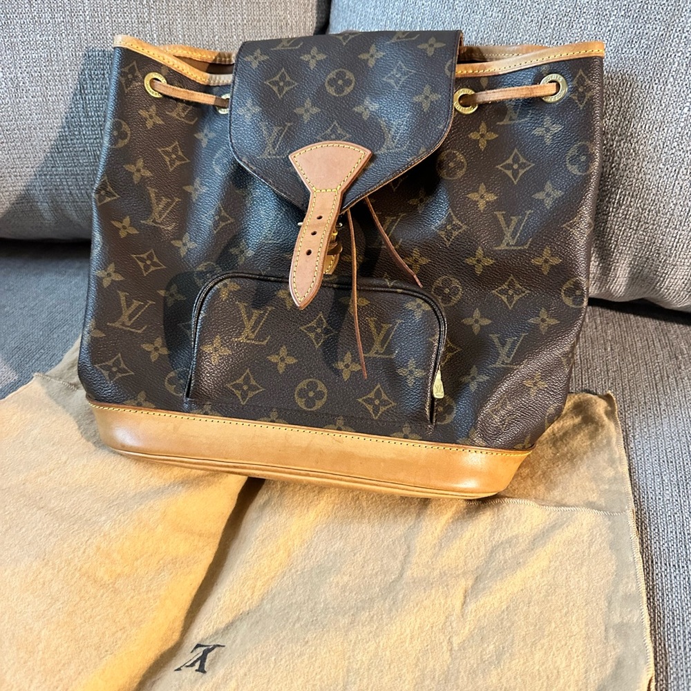 Louis Vuitton Montsouris MM Backpack VINTAGE